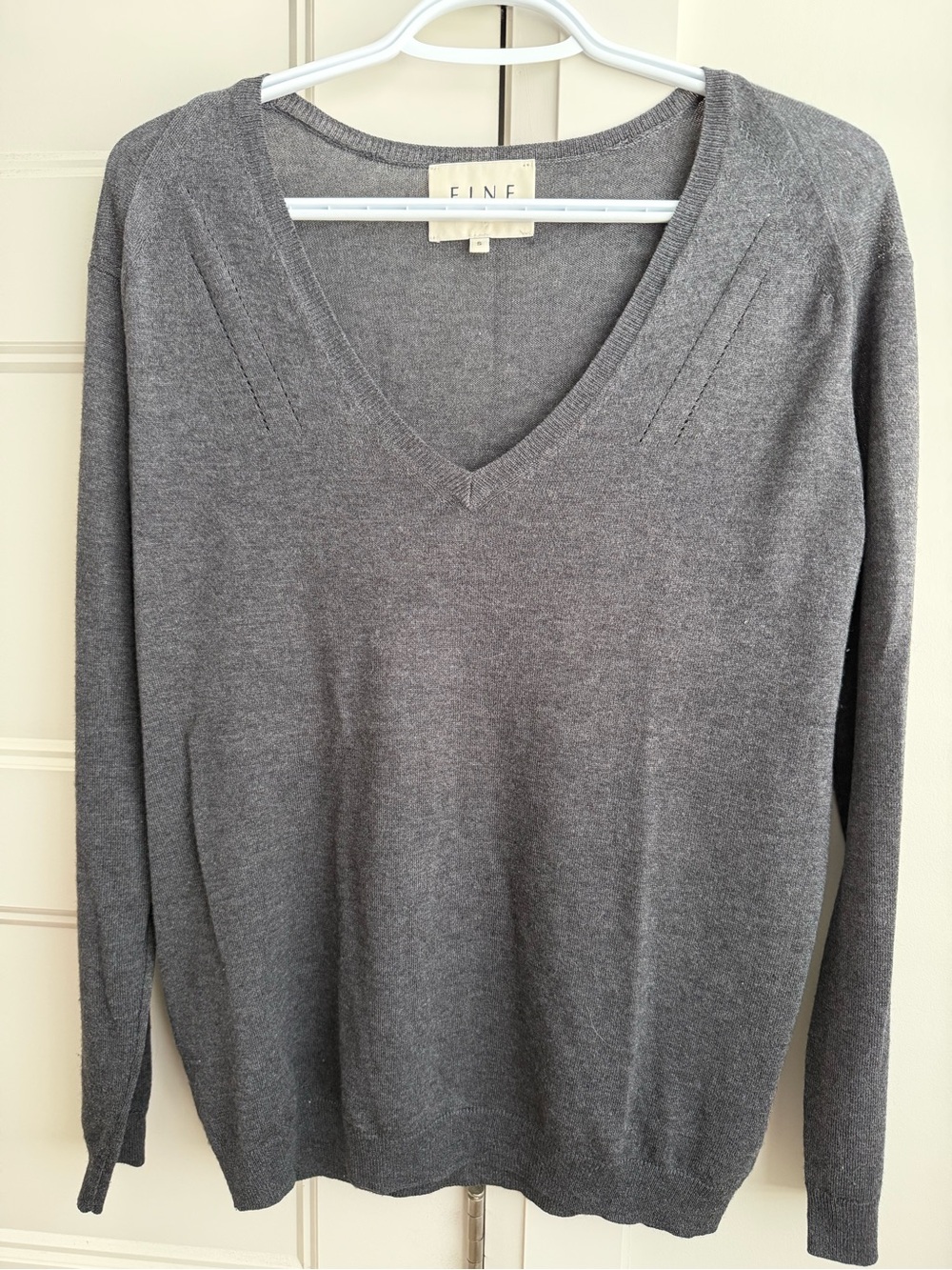 Silk/Cashmere Women's V-Neck Sweater